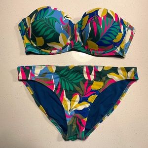 Boden Bikini 34D Top / US8 Bottom